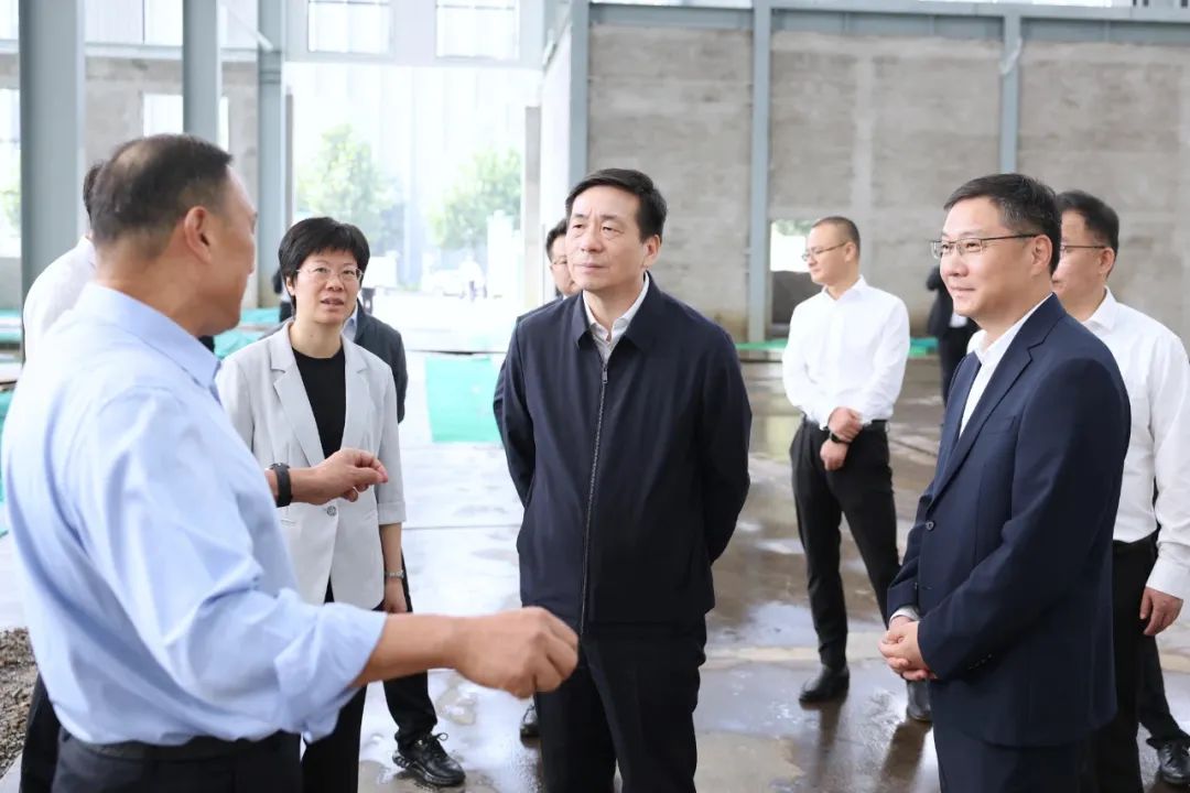 湖州市委書(shū)記陳浩一行蒞臨博奧二分廠(chǎng)指導(dǎo)工作